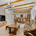 빌라 E-villa Vintage Istria With Heated And Covered Pool