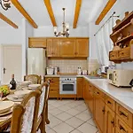 빌라 E-villa Vintage Istria With Heated And Covered Pool