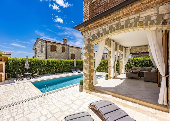 E-villa Vintage Istria With Heated And Covered Pool * Cabrunici