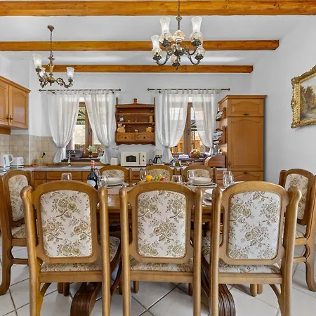 Villa E-villa Vintage Istria With Heated And Covered Pool